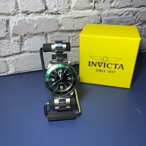 Invicta pro diver 37.5mm men’s watch